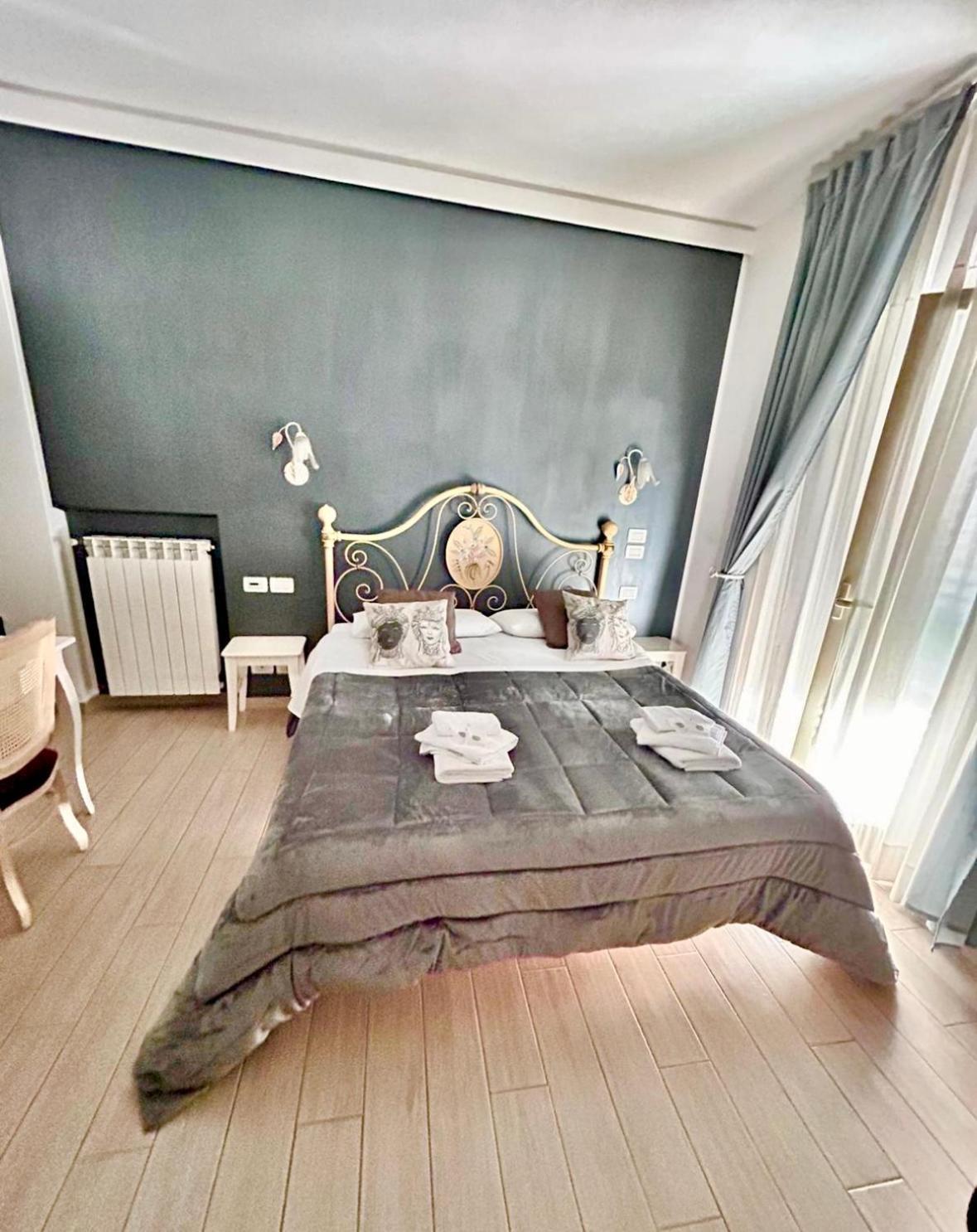 B&B Giulia Таормина Экстерьер фото
